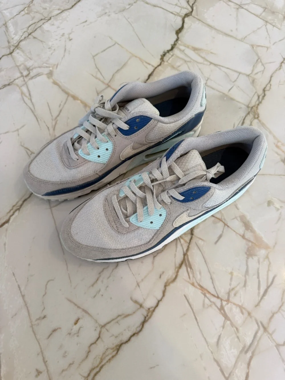 Men's Nike Athletic Shoes